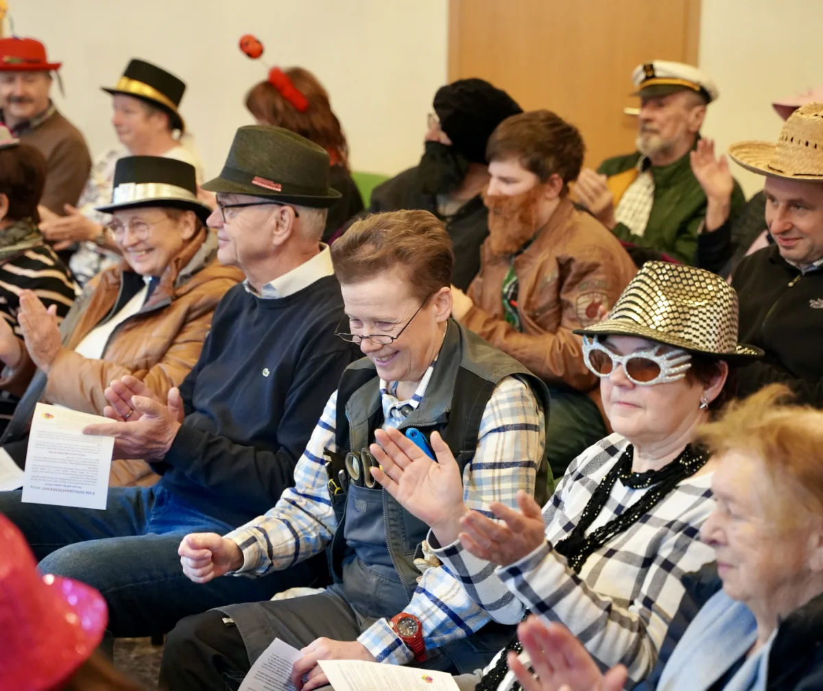 Fasching 8@2x